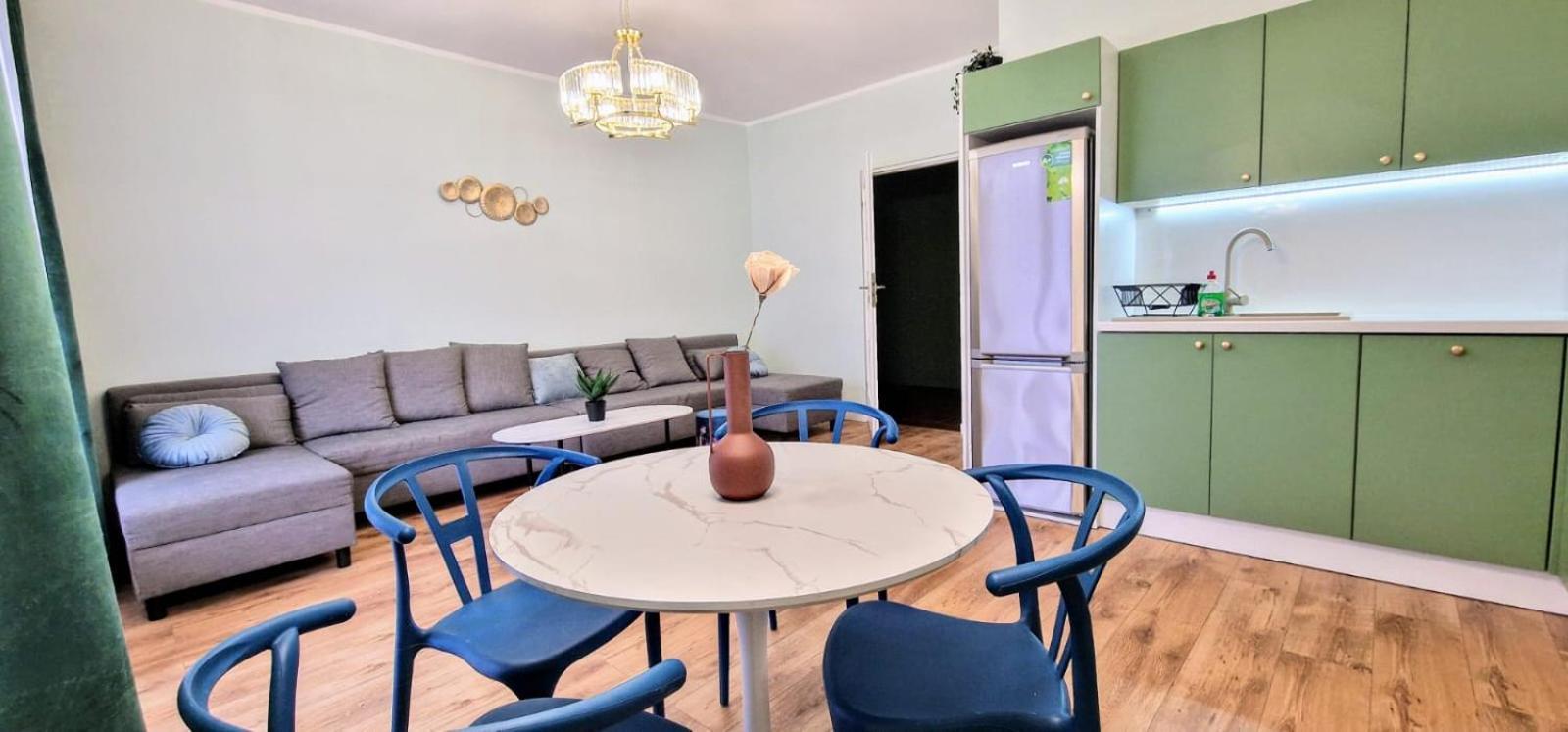 Apartment District&city Gateaway Free Parking! *